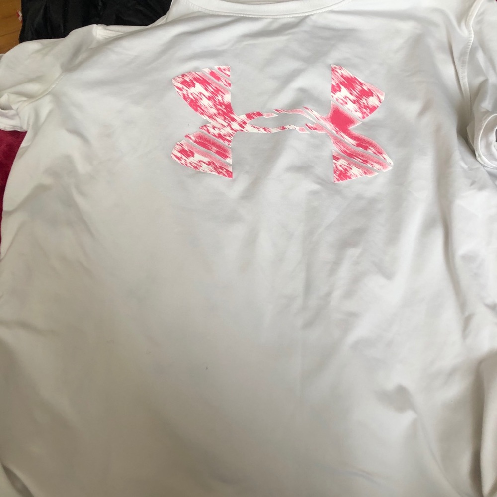 under armour tee